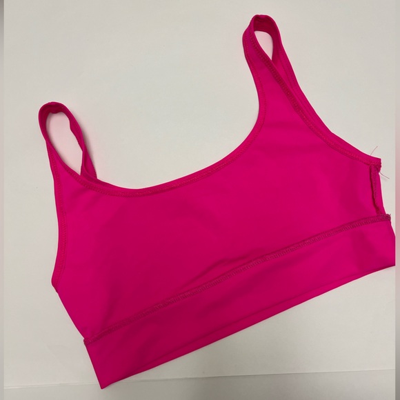 NWOT ⚜️💖⚜️ Laina Rauma hot pink High Jump biKini top - Picture 6 of 17